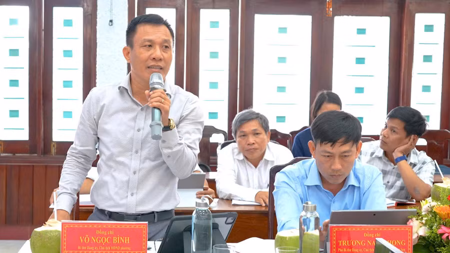 ong-vo-ngoc-binh-bi-thu-dang-uy-chu-tich-hdnd-tinh.jpg