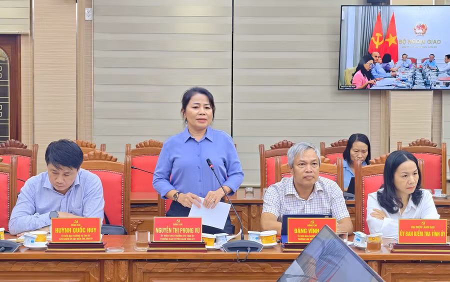 phong-vu.jpg