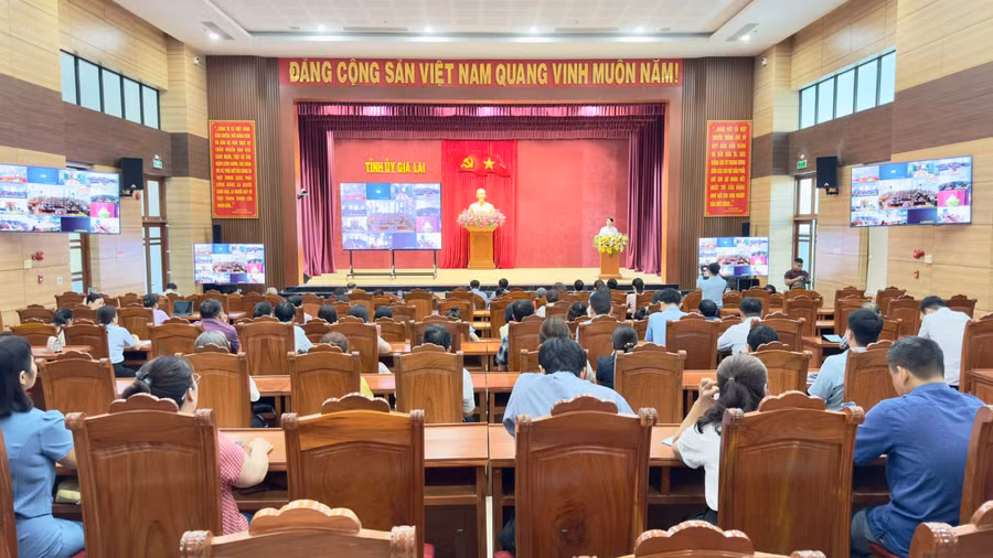 Quang cảnh hội nghị tại điểm cầu chính. Ảnh: Minh Hoàng