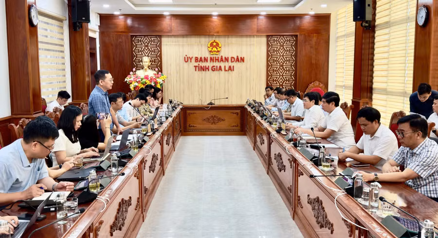 doan-cong-tac-bo-tu-phap-lam-viec-voi-tinh-gia-lai-ve-kiem-tra-cai-cach-thu-tuc-hanh-chinh.jpg