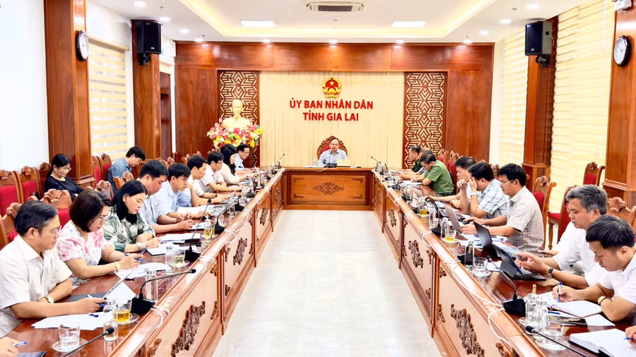 Quang cảnh cuộc họp. Ảnh: Minh Hoàng