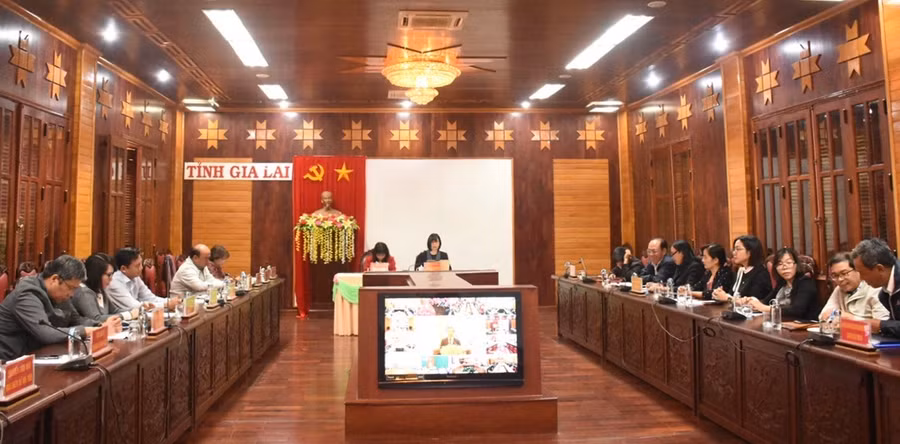 Toàn cảnh hội nghị tại điểm cầu tỉnh Gia Lai. Ảnh: Đinh Yến
