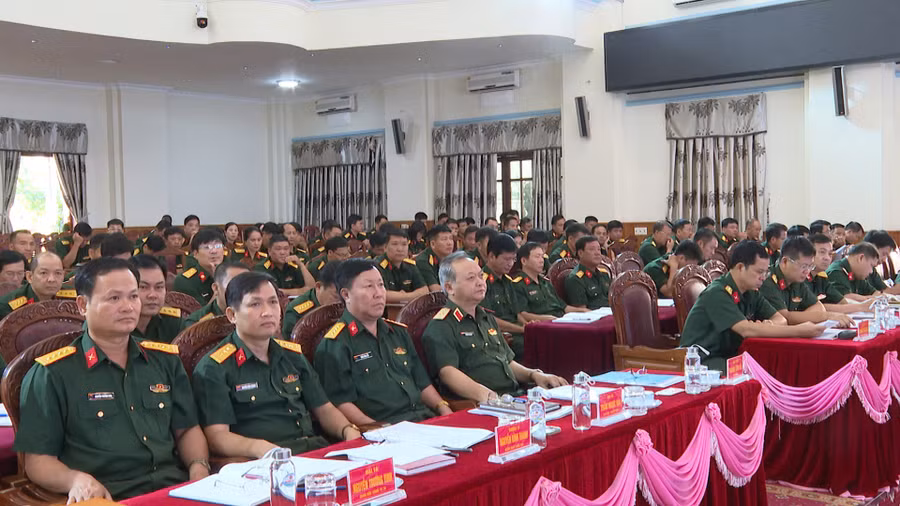 cac-dai-bieu-tham-du-khai-mac-lop-huan-luyen-chien-dich-nam-2025-anh-thanh-sang.jpg