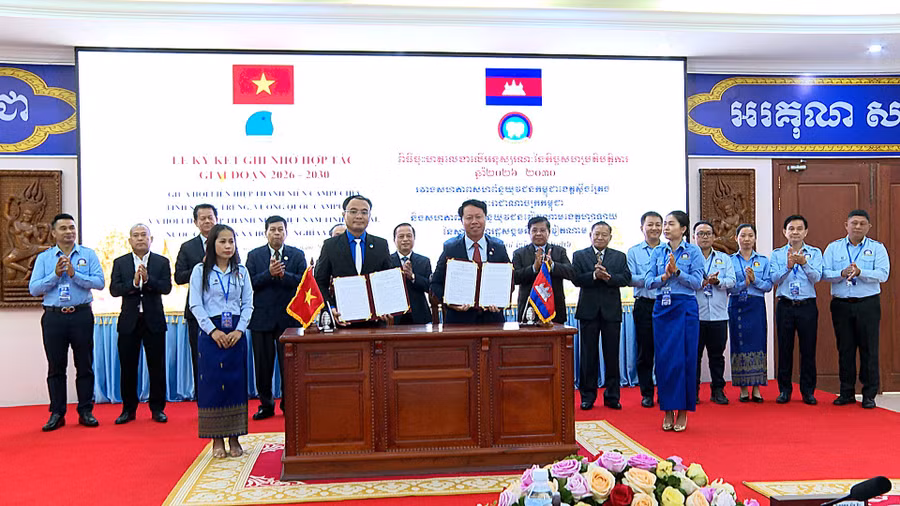 Hội LHTN Việt Nam tỉnh Gia Lai và Hội LHTN tỉnh Stung Treng ký kết bản ghi nhớ hợp tác giai đoạn 2026-2030. Ảnh: R'Piên