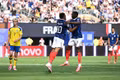 Mbappe lập cú đúp, Pháp thị uy sức mạnh trước Thụy Điển