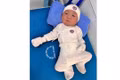 Bé trai sơ sinh nặng 3,3 kg bị bỏ rơi trước cổng chùa Sư Thúy