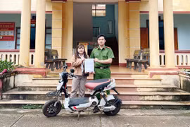 Người dân viết thư cảm ơn Công an xã Mang Yang