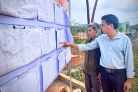Những cử tri đặc biệt nơi biên giới Ia Pnôn.
