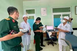 Viện Y học dự phòng quân đội phía Nam kiểm tra tại Bệnh viện Quân y 211