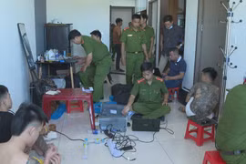 Khởi tố 2 đối tượng tổ chức sử dụng và tàng trữ trái phép chất ma túy tại chung cư