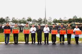 Bí thư Tỉnh ủy Thái Đại Ngọc thăm, động viên cán bộ, chiến sĩ Công an tỉnh Gia Lai