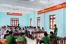 Tuyên truyền pháp luật về ma túy cho phạm nhân trại tạm giam số 2