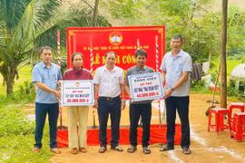Gia Lai: Bàn giao, khởi công sửa chữa nhà “Đại đoàn kết” cho hộ nghèo, gia đình chính sách