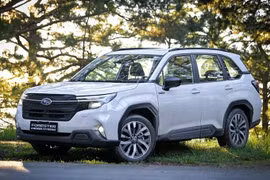 Subaru ra mắt SUV hybrid đầu tiên tại Đông Nam Á, trực tiếp thách thức Honda CR-V e:HEV