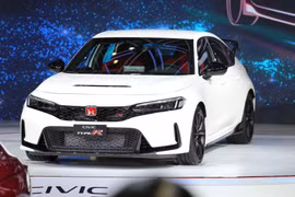 Honda mở nhận đặt trước 10 chiếc Civic Type R cuối cùng tại Việt Nam