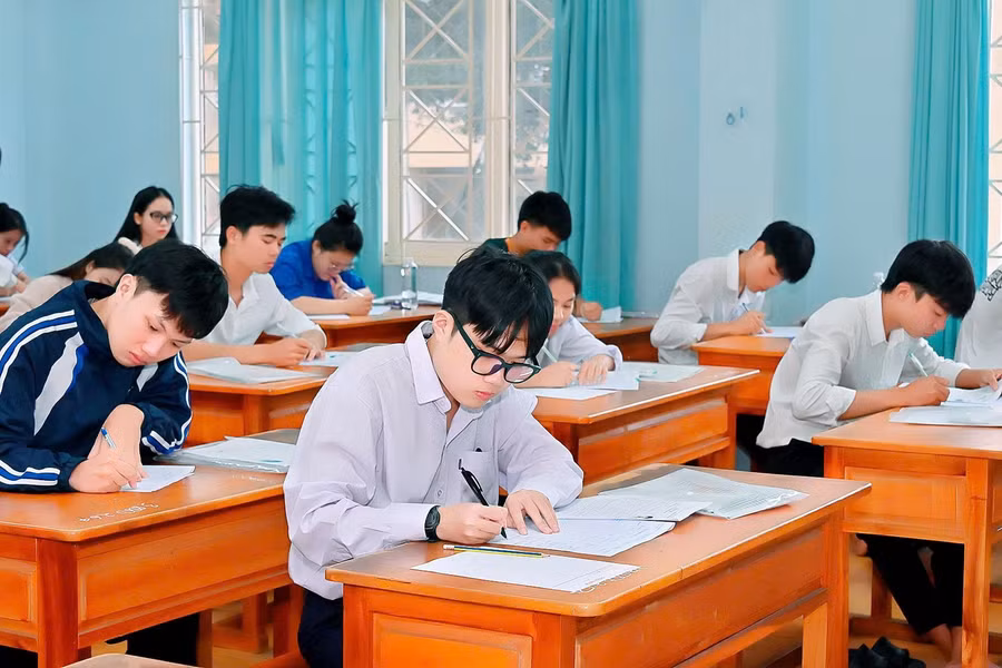 anh-duc-thuy.jpg