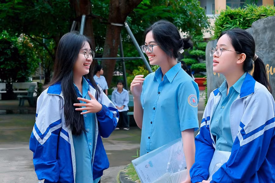 a-thuy.jpg