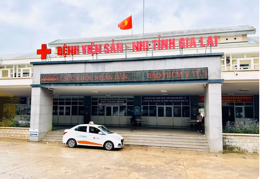 gia-lai-cham-dut-tinh-trang-mat-ve-sinh-canh-quan-benh-vien.jpg