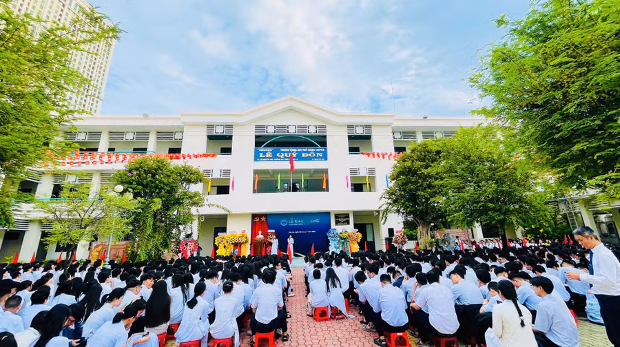 thanh-tich-an-tuong-tai-ky-thi-hoc-sinh-gioi-cap-tinh-lop-12.jpg
