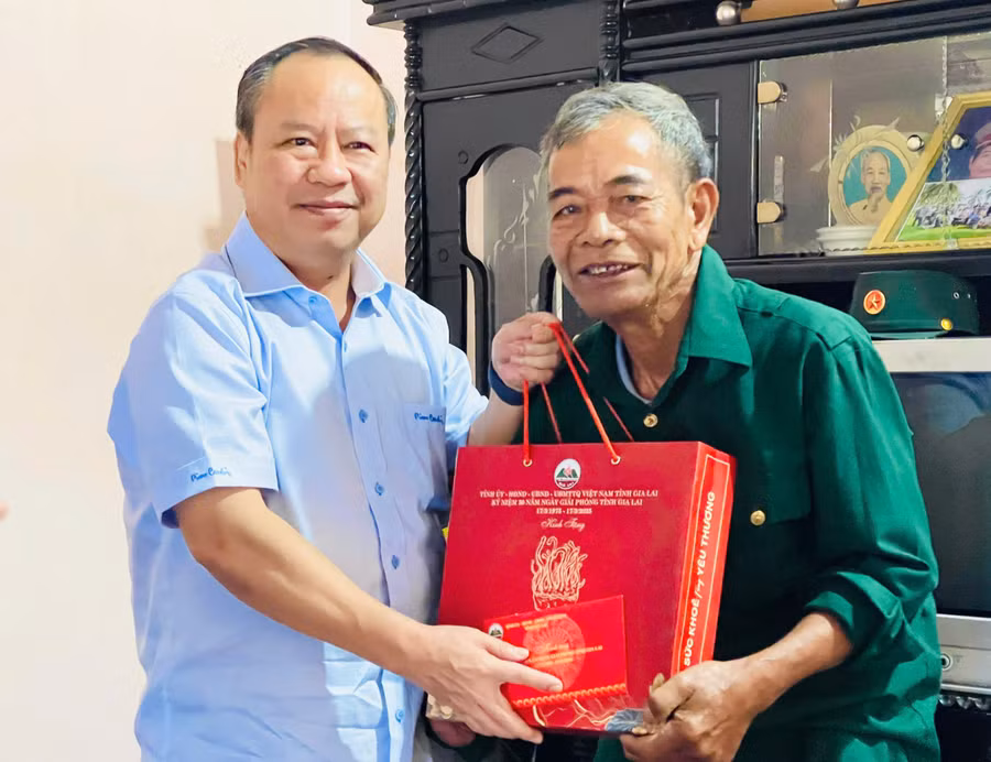 dinh-mit.jpg