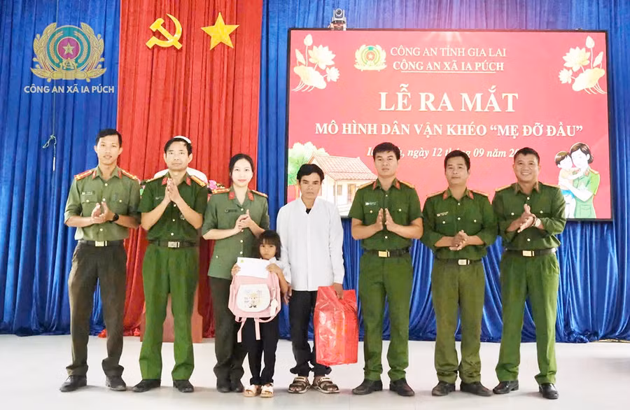 cong-an-xa-ia-puch-nhan-do-dau-em-kpuih-sui.jpg