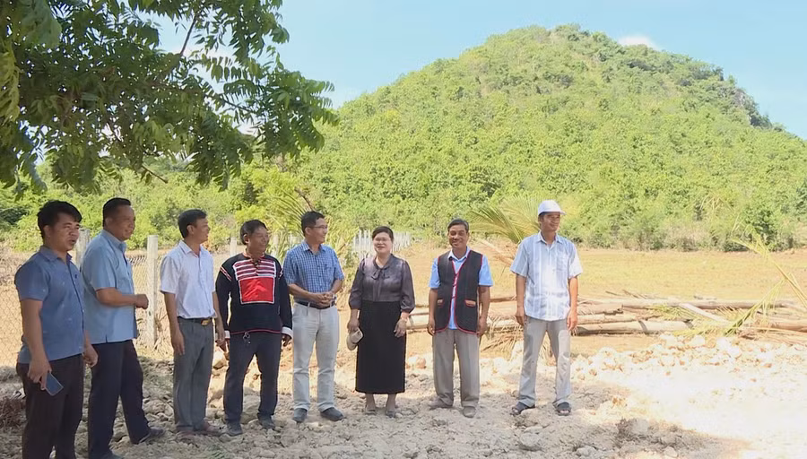chinh-quyen-dia-phuong-da-quy-hoach-khu-vuc-xung-quanh-nui-chu-mo-tro-thanh-diem-du-lich-trong-tam-cua-xa.jpg