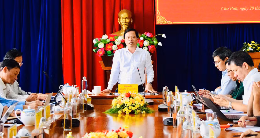 pho-chu-tich-thuong-truc-ubnd-tinh-phat-bieu-chi-dao-tai-buoi-lam-viec.jpg