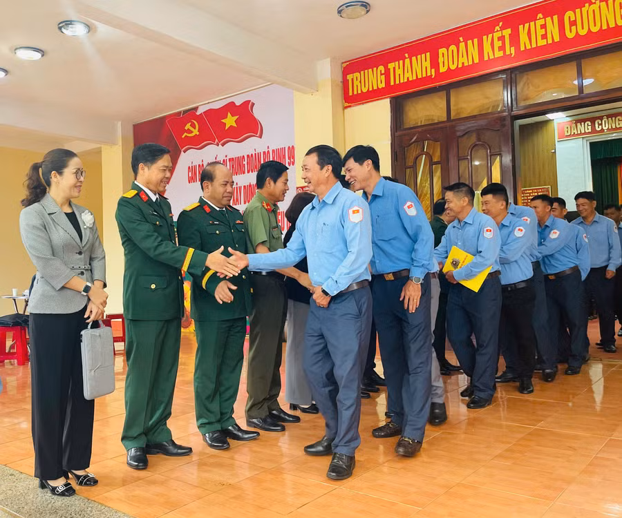 doi-k52-xuat-quan-tim-kiem-quy-tap-hai-cot-liet-si-tai-campuchia-mua-kho-2026-2027.jpg