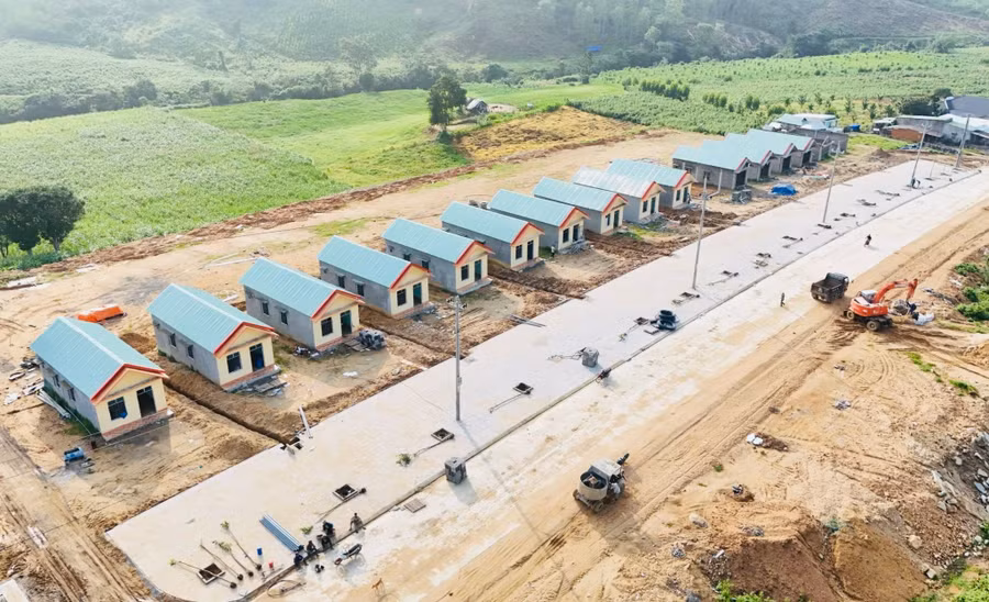 du-an-bo-tri-on-dinh-dan-cu-vung-thien-tai-lang-tbung-nhin-tu-tren-cao.jpg