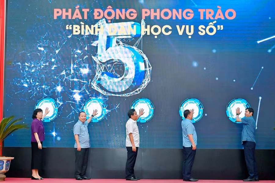 z6669771898391-38173ac3cb102641efa0e5b7f5f28b87.jpg