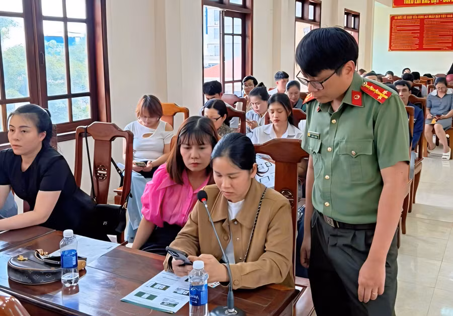 cong-an-tinh-gia-lai-trien-khai-phan-mem-khai-bao-tam-tru-va-thong-bao-luu-tru.jpg