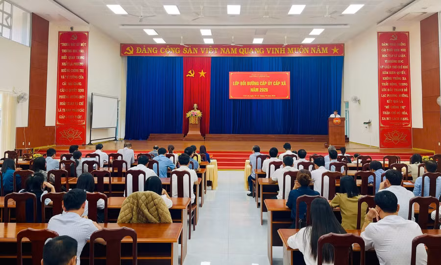 quang-canh-le-be-giang.jpg