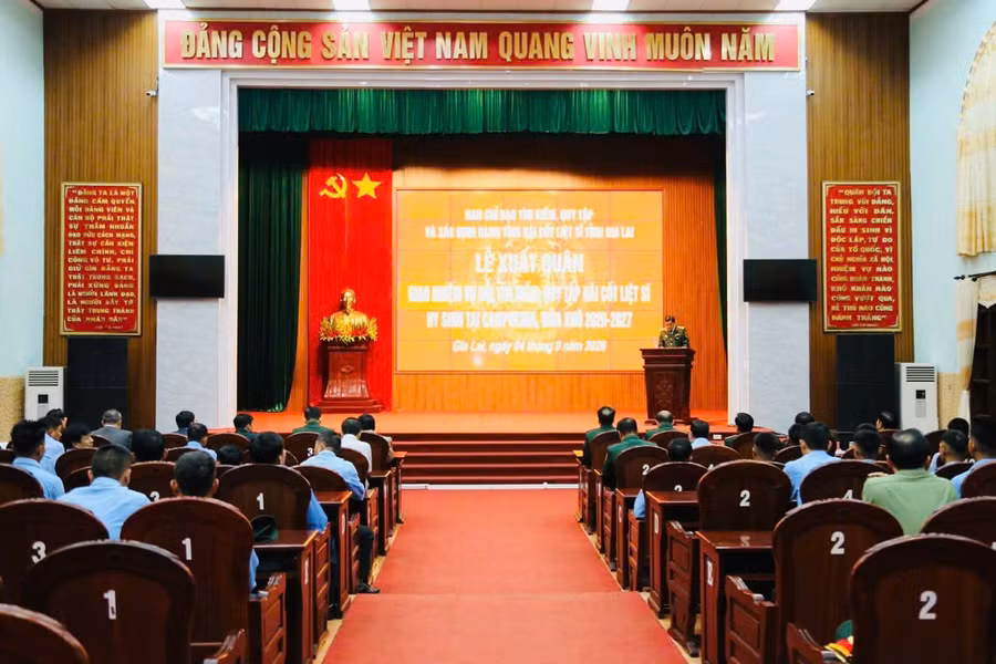 quang-canh-buoi-le.jpg