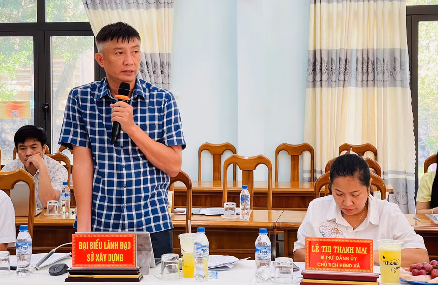 lanh-dao-so-xay-dung-tham-gia-y-kien.jpg