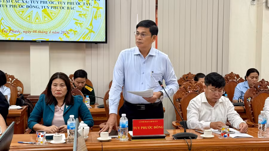 lanh-dao-cac-dia-phuong-kien-nghi-mot-so-van-de-kho-khan-vuong-mac-tai-dia-phuong.jpg
