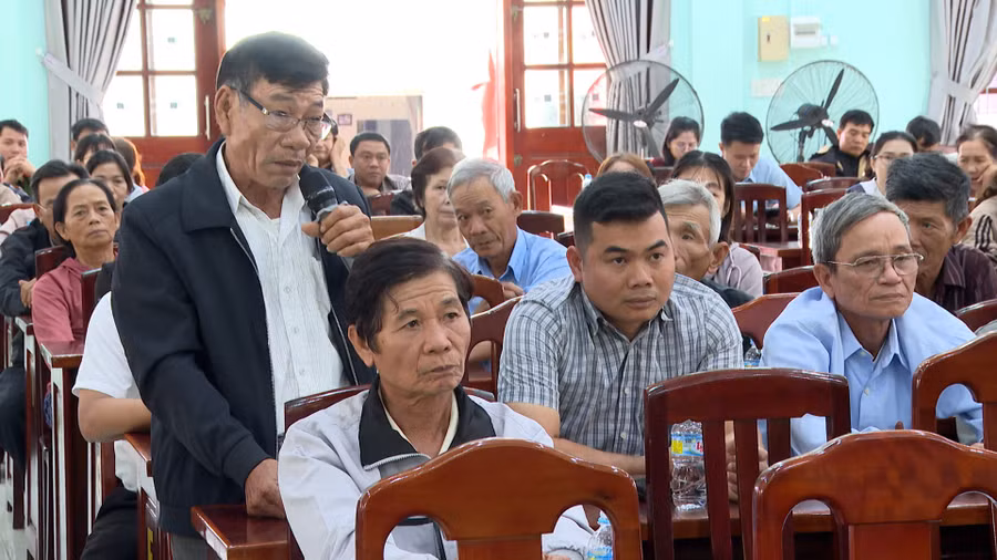 cu-tri-phuong-an-nhon-gui-kien-nghi-den-cac-ung-cu-vien.jpg