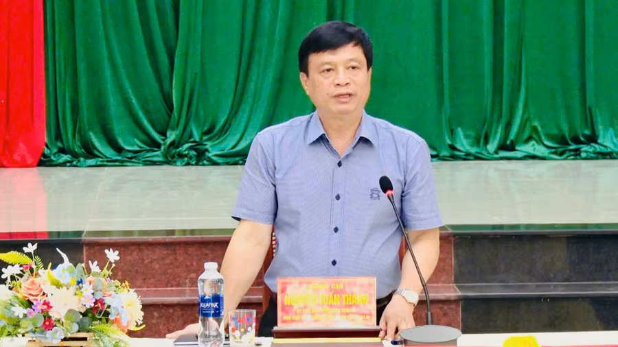 lam-viec-1.jpg