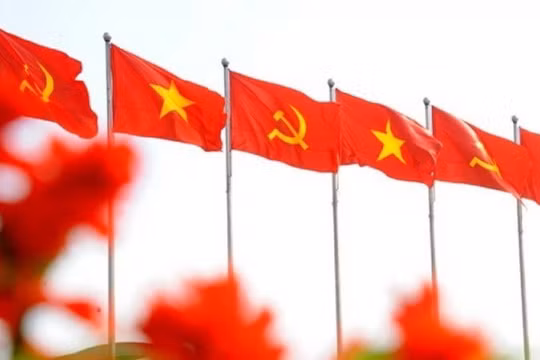 Xuân mới khí thế mới - Hào khí Thánh Gióng