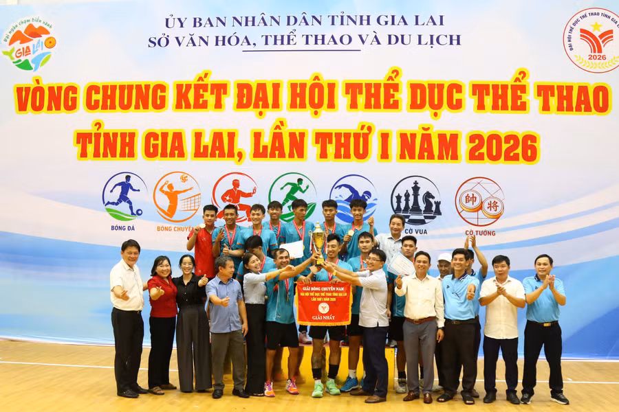 dai-hoi-tdtt-mon-bong-chuyen-nam-nu-tinh-gia-lai-10.jpg