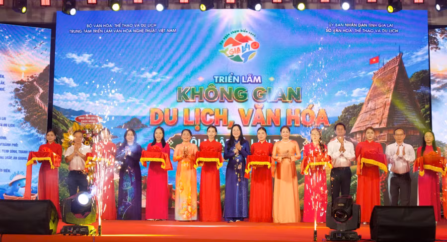 trien-lam-khong-gian-du-lich-van-hoa-hoi-nhap-va-lan-toa-1.jpg