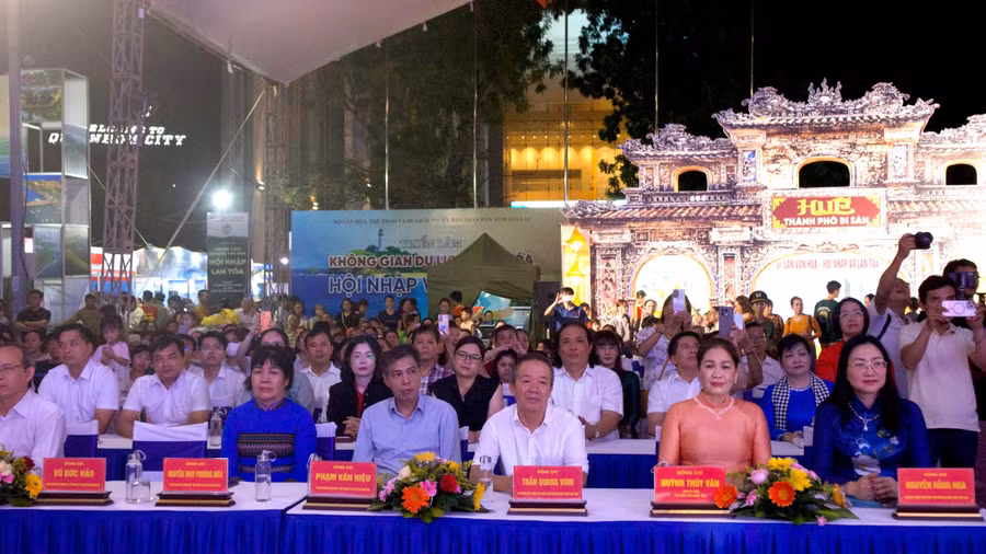 trien-lam-khong-gian-du-lich-van-hoa-hoi-nhap-va-lan-toa-7.jpg