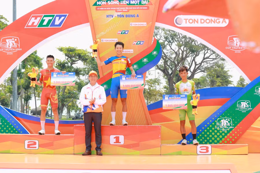 chang-13-giai-dua-xe-dap-tranh-cup-truyen-hinh-tp-ho-chi-minh-nam-2026-12.jpg