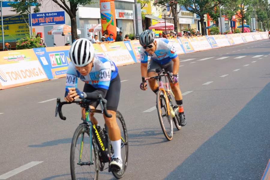 giai-dua-xe-dap-tranh-cup-truyen-hinh-tp-ho-chi-minh-6.jpg