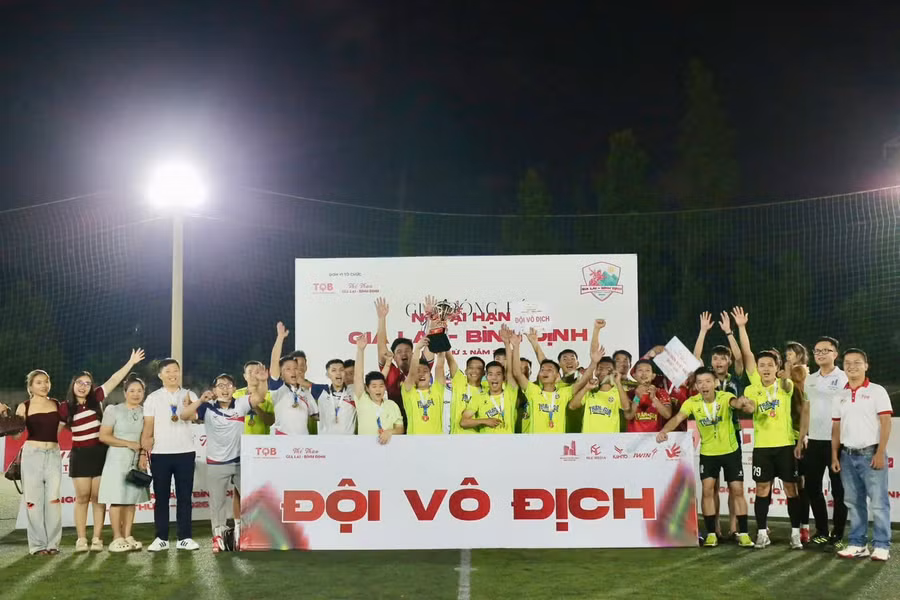 fc-quang-cao-tran-gia-vo-dich-giai-bong-da-ngoai-hang-gia-lai-binh-dinh-lan-i-nam-2026-1.jpg