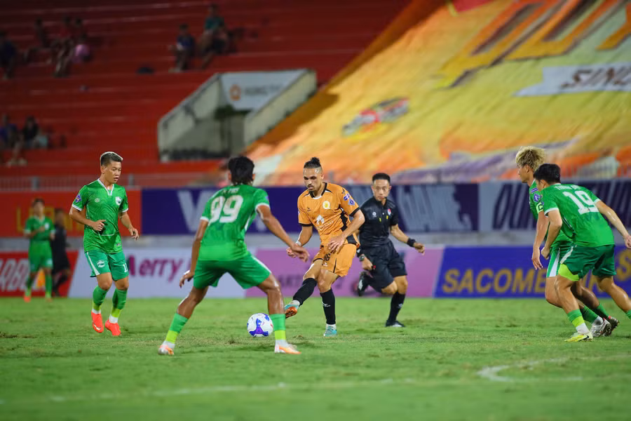 quy-nhon-united-2.jpg