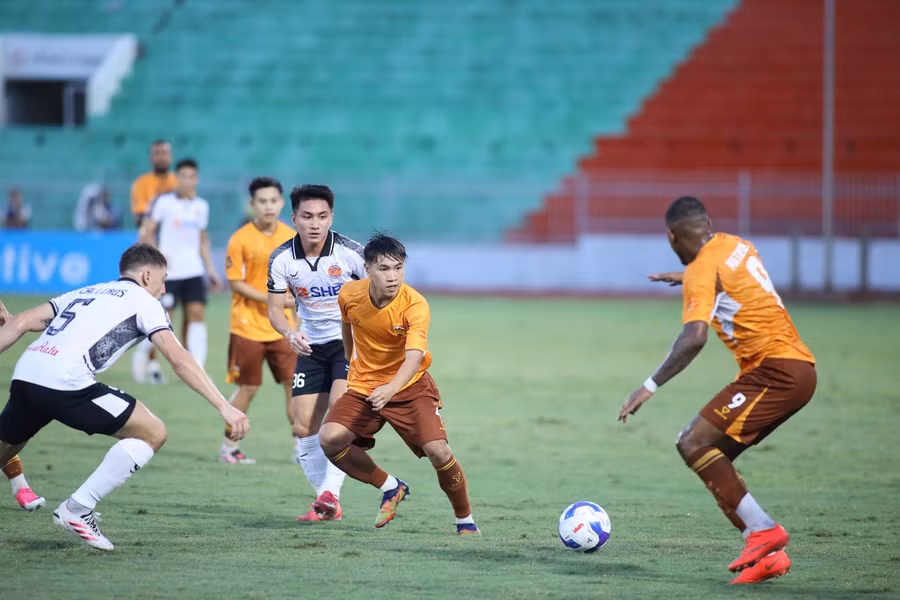 hagl-thang-dam-shb-da-nang-gianh-3-diem-dau-tien-3.jpg