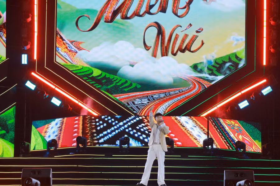 gia-lai-chao-he-nam-2026-voi-dai-tiec-am-nhac-bung-no-cam-xuc-9.jpg