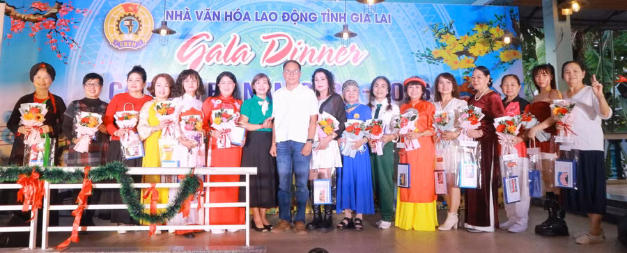 nha-van-hoa-lao-dong-tinh-binh-dinh-tong-ket-hoat-dong-nam-2025.jpg