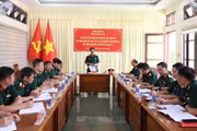 Phó Tư lệnh Quân đoàn 34 kiểm tra công tác chính quy, kỷ luật tại Lữ đoàn Tăng 273