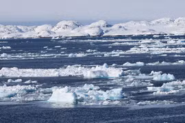 Greenland và Nam Cực mất hơn 11.000 tỷ tấn băng trong 45 năm